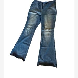 Pull-On Flare Jeans Frayed Hem | High Rise Stretch Denim Bell Bottom Pants